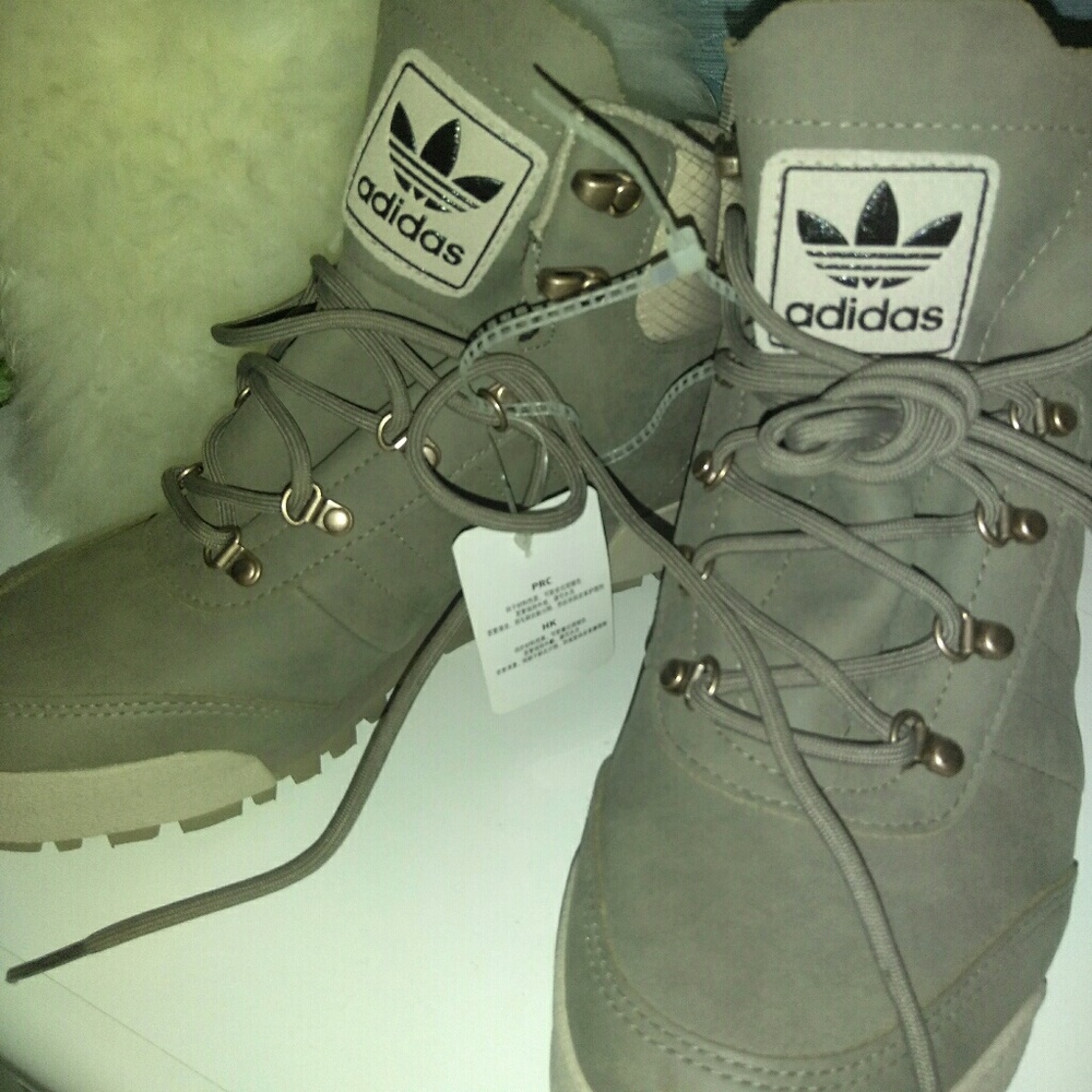 Adidas winter boots/sneakers